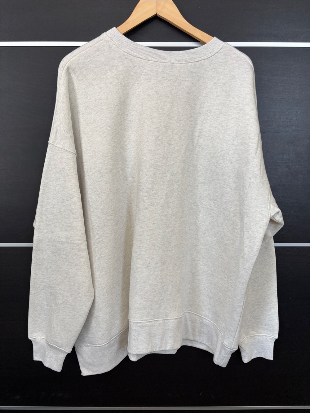 Wild Fable Women's Heather Gray Oversized Sweatshirt - Picture 9 of 12